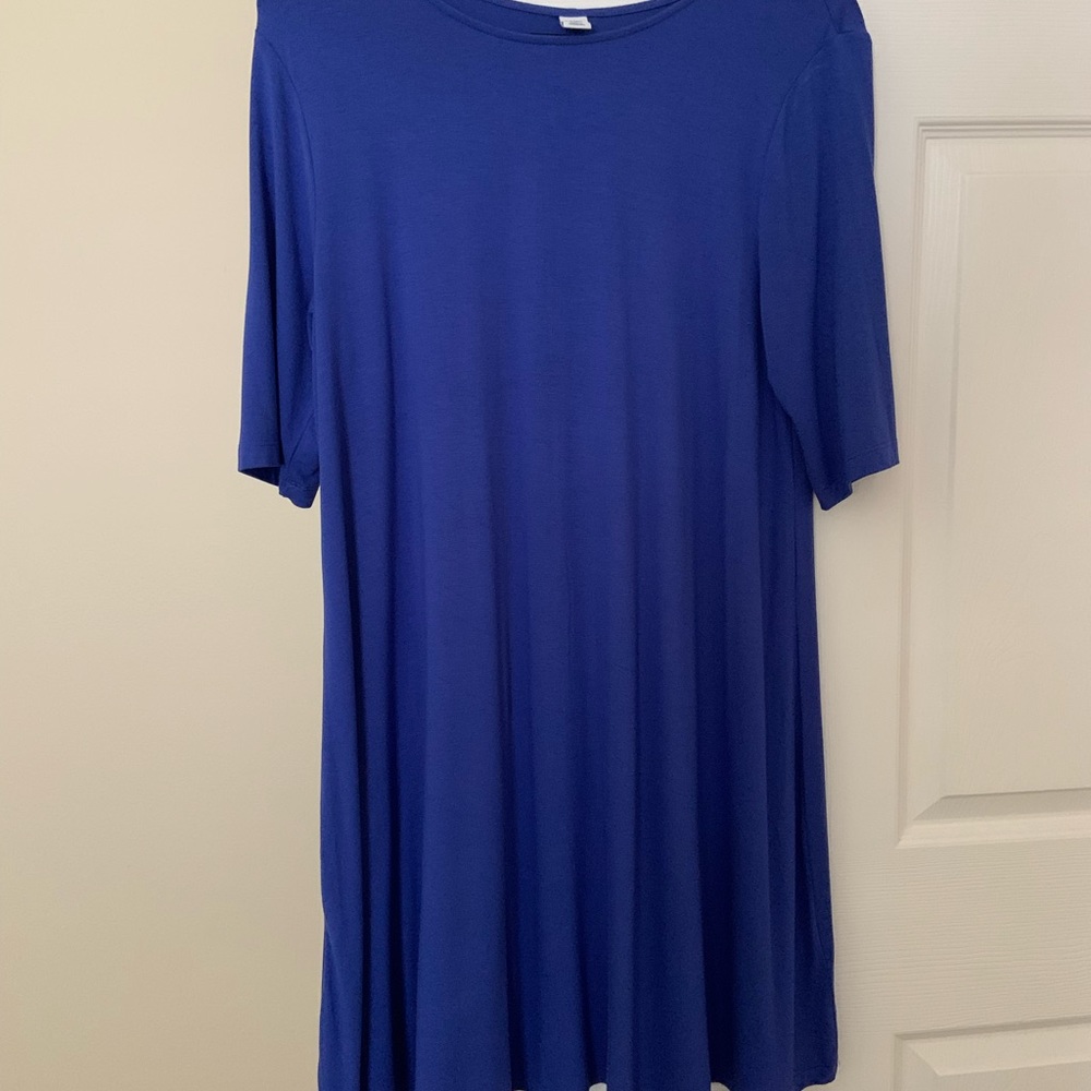 3/4 Sleeve swing dress, large, pretty blue never worn
